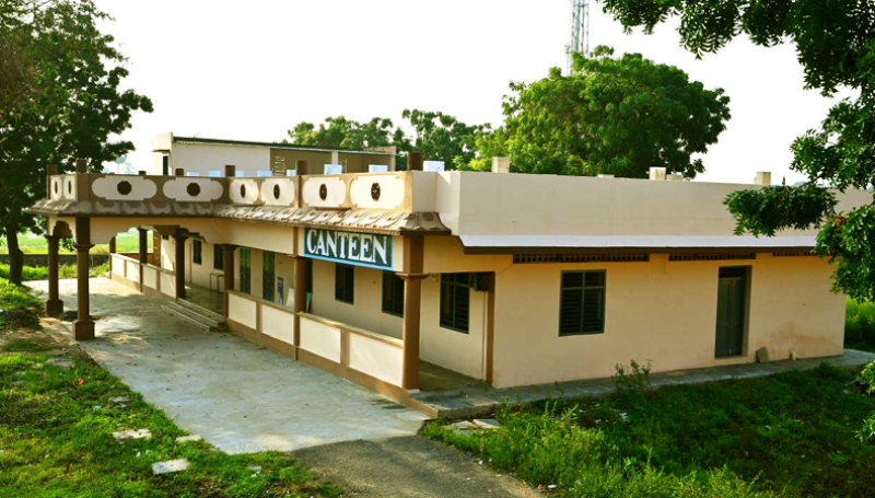 YJR DMS College Canteen
